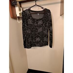 Falls Creek Long Sleeved Shirt Gray on Black Floral Design Ladies Size XL Cotton